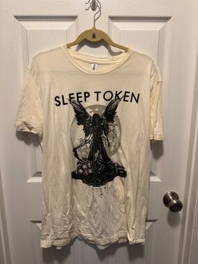 Sleep Token Graphic Tee - Cream Short Sleeve Band Shirt Size Large Angel Wings